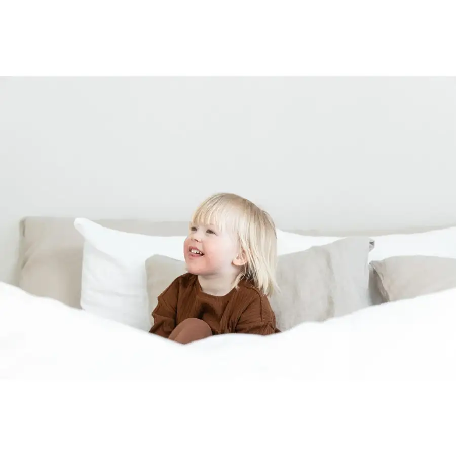 Aina Pellavatyynyliina 6 Aina Pellavatyynyliina - Image 4