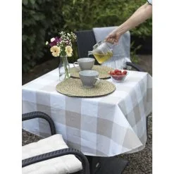 Noble House Check Pöytäliina